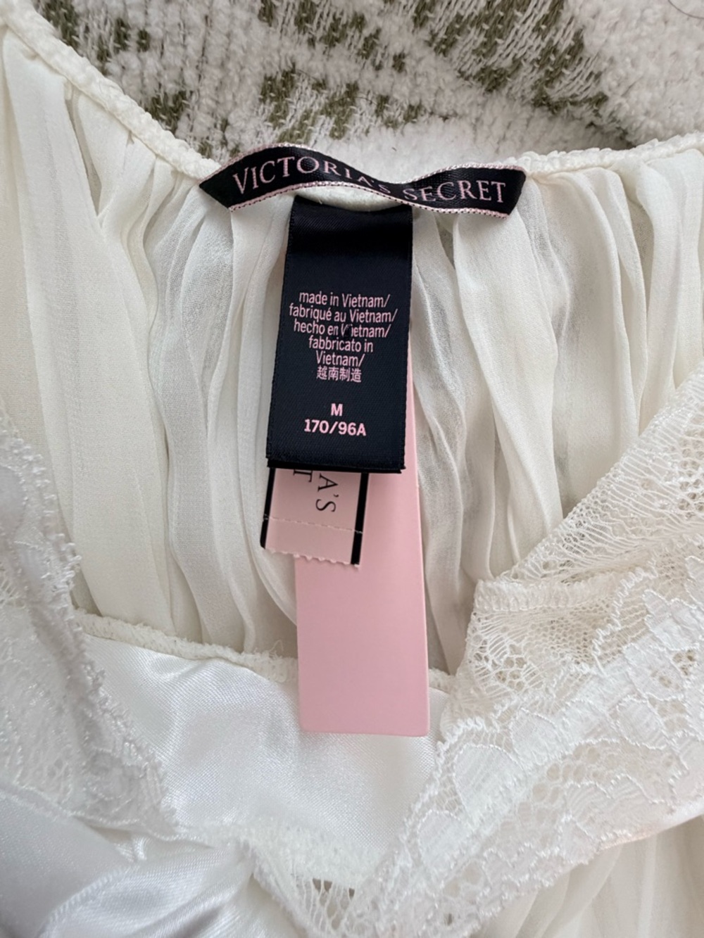 NWT Victoria's Secret Bridal White Lace & Chiffon Babydoll with Satin Bow - Picture 3 of 3